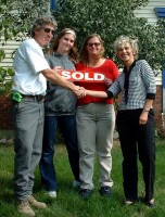 Satisfied clients are Lynn's best reward!