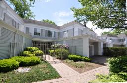 Sutton Woods Real Estate