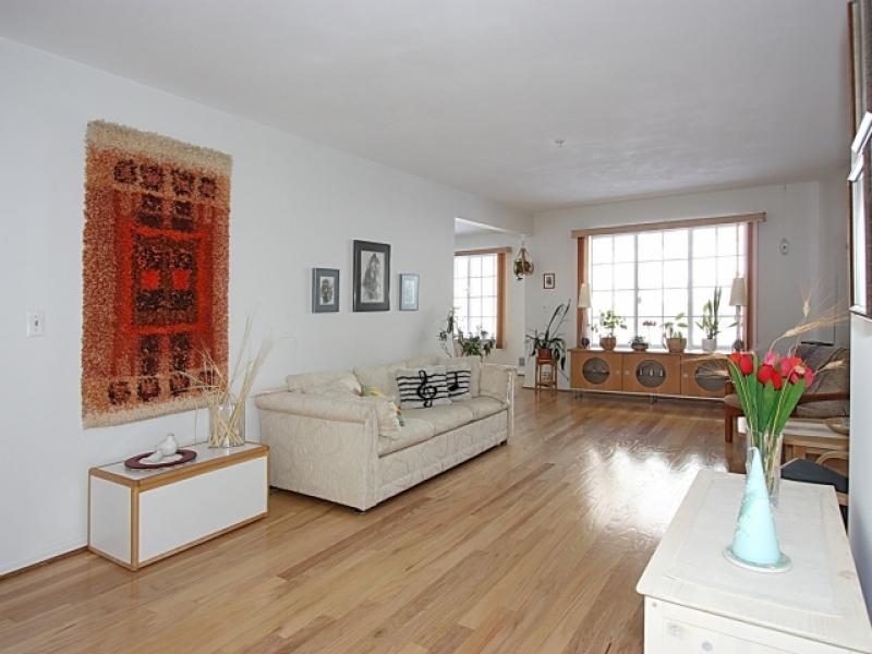 Recent condo for sale in Sutton Woods, Chatham Nj