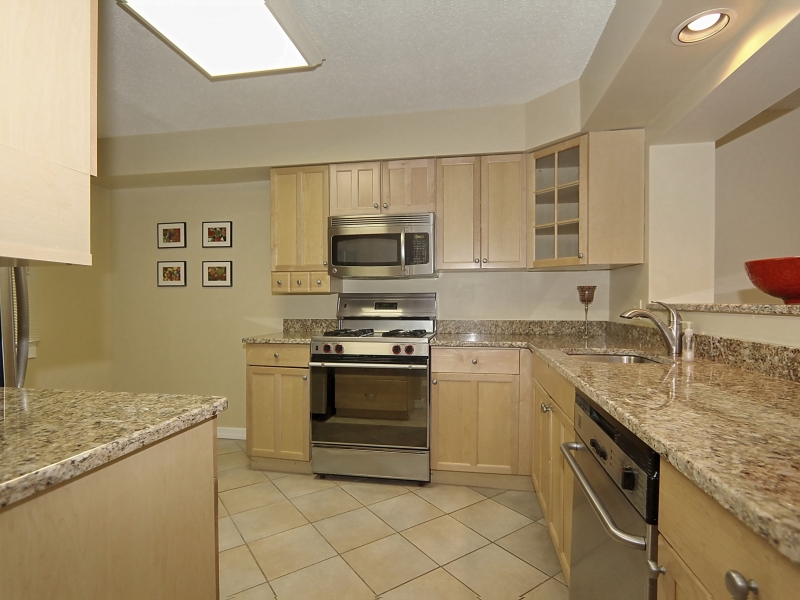 Fully Renovated Morristown Townhouse