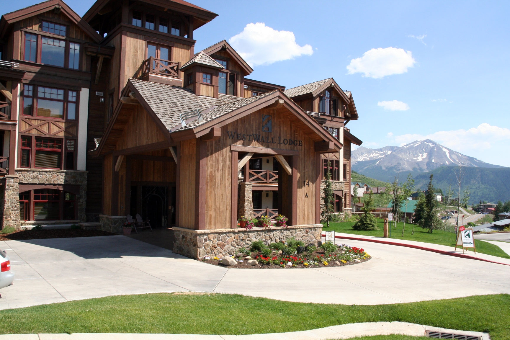 WestWall Lodge Condos