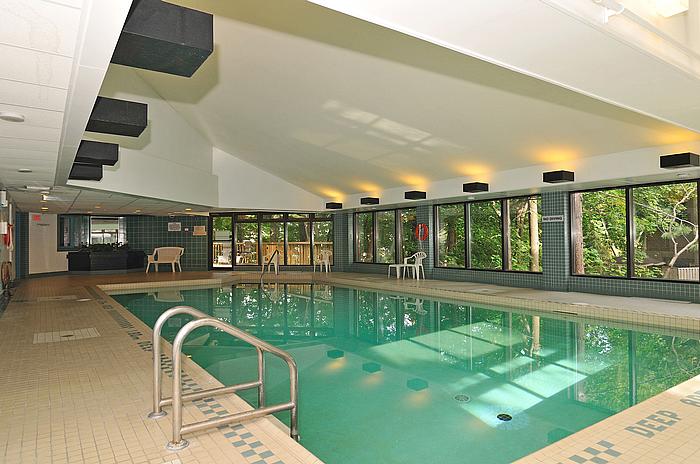 Botanica Indoor Pool