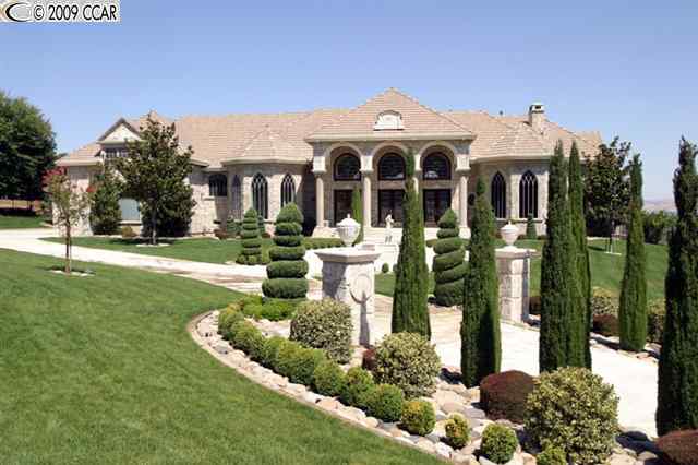Pleasanton Estates