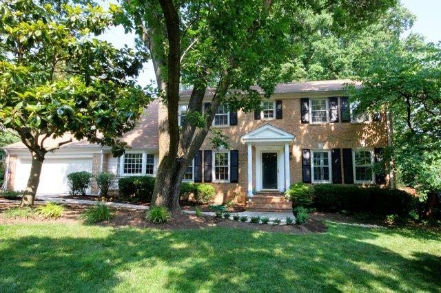Photo of our listing on Old Stable Road in McLean