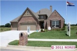 Full Brick and 3 Car Garage no image