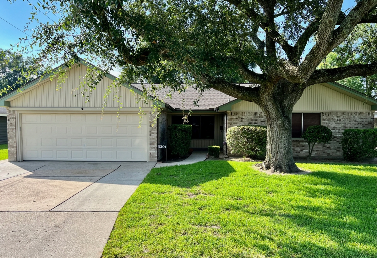 2301 10th Street, Port Neches, TX, 77651 United States